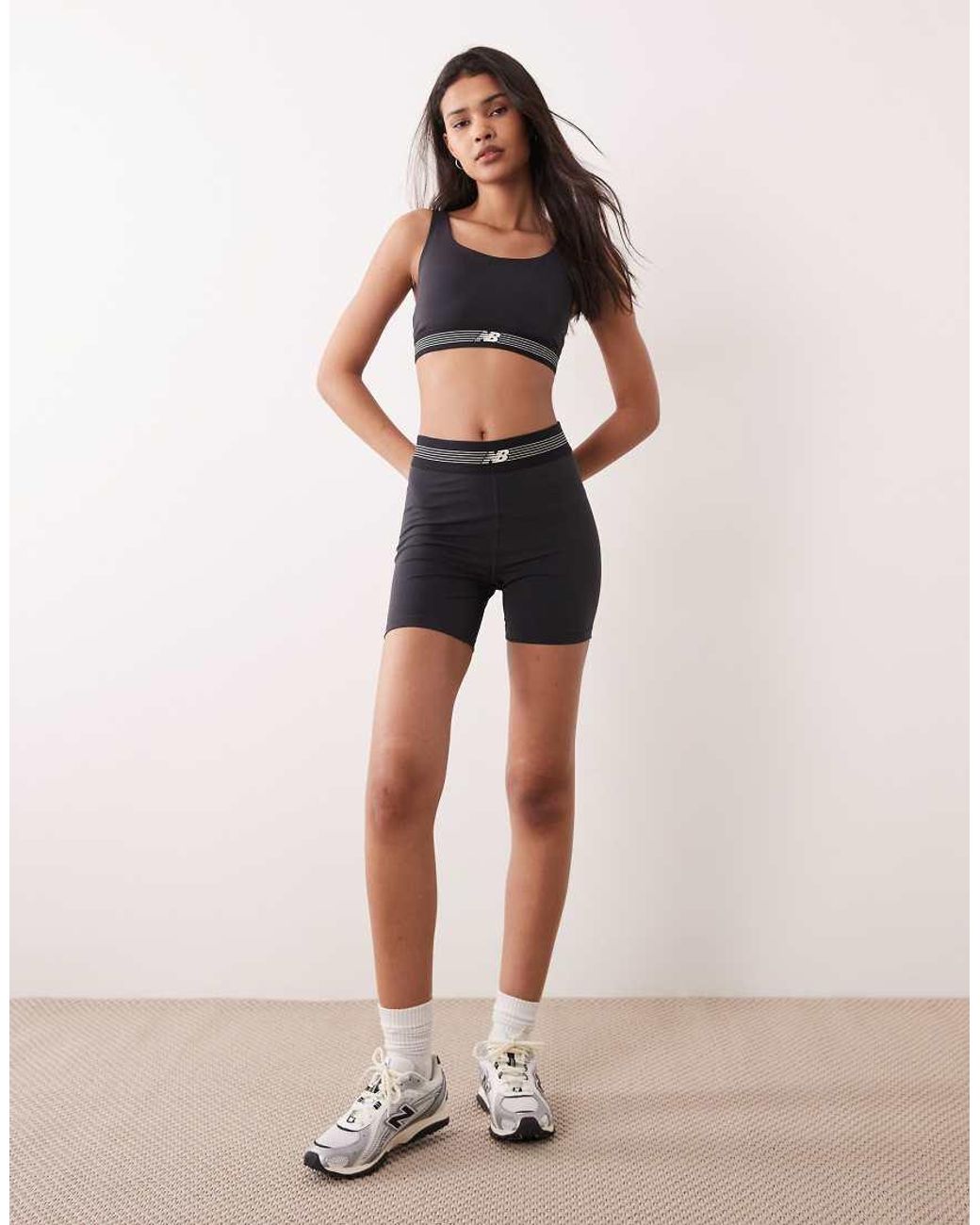 New Balance Black Ac Train Bra