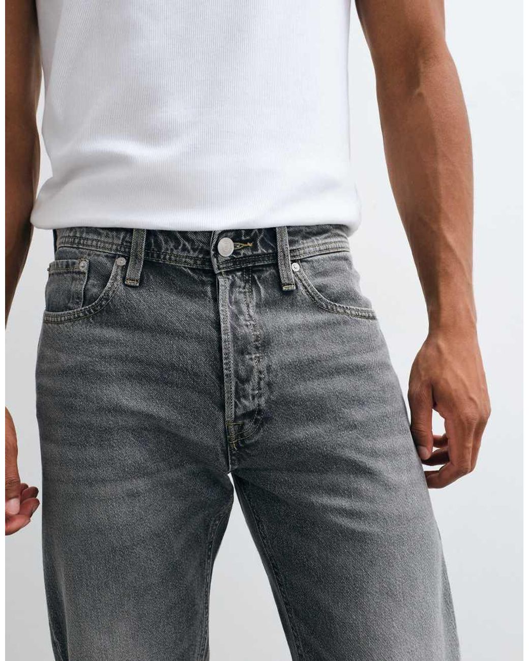 Jack & Jones Gray Chris Relaxed Fit Jeans for men
