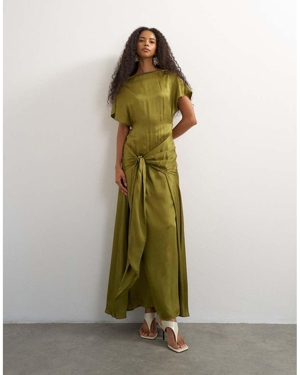 TOPSHOP Green Premium Viscose Satin Dropped Tie Waist Maxi Dress
