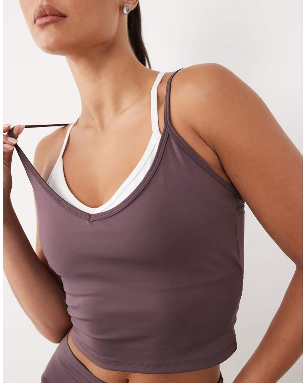 4505 Natural Active Double Layer V Neck Cami With Inner Bra
