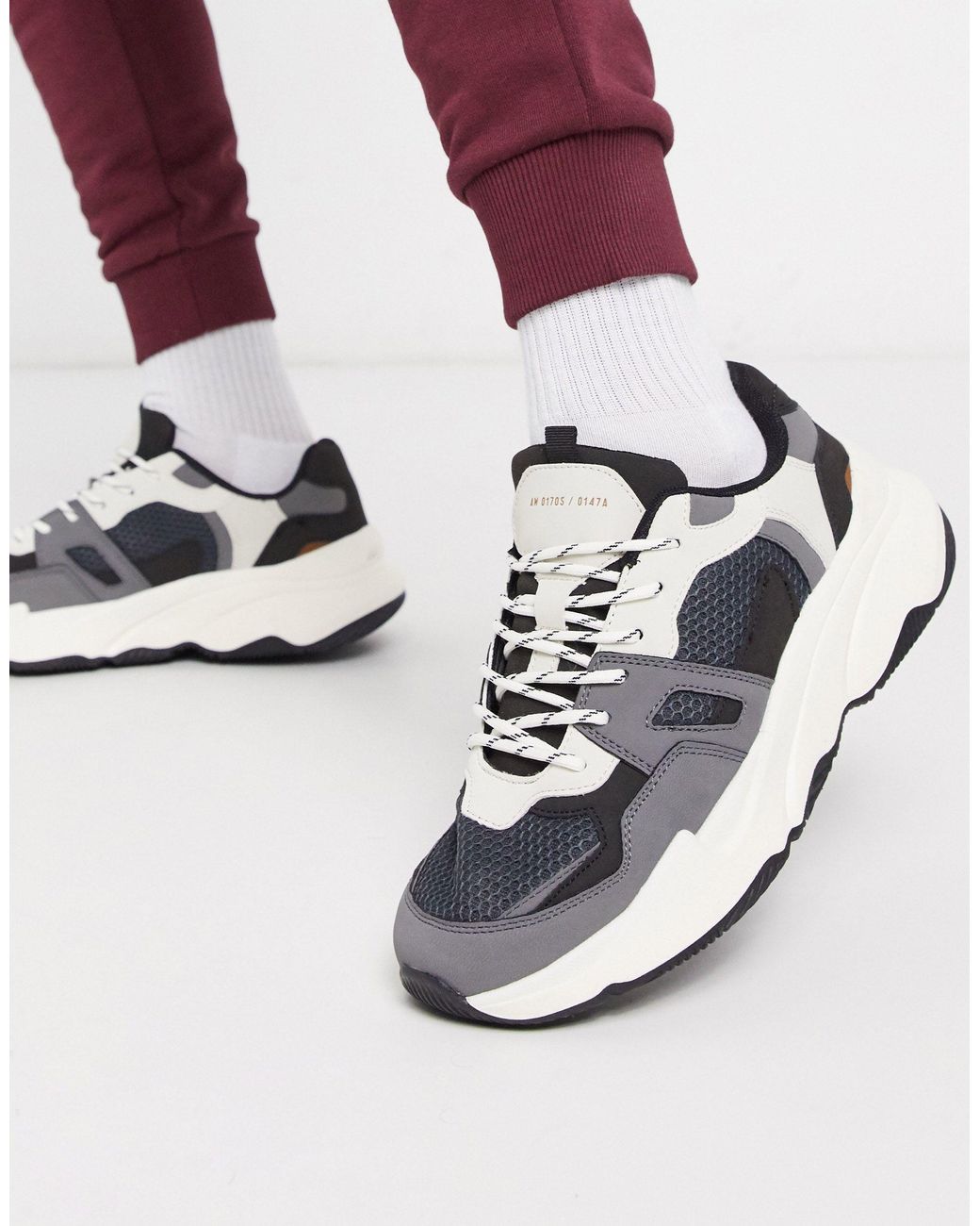lede efter muskel Irreplaceable Bershka Chunky Sneakers With Contrast And Grey Panels in White for Men |  Lyst