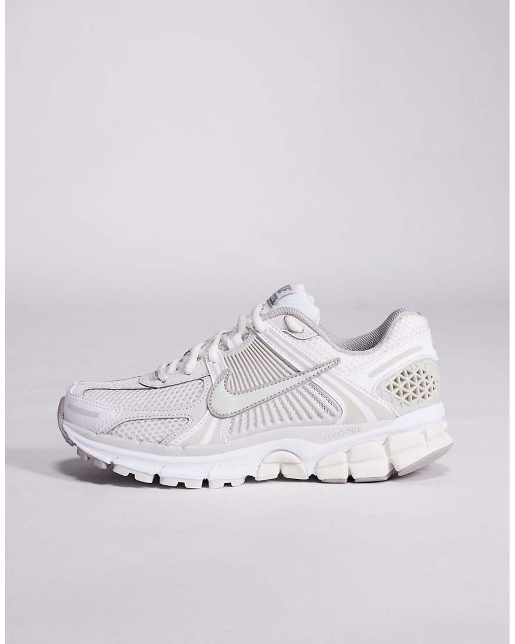 Nike White Zoom Vomero 5 Trainers