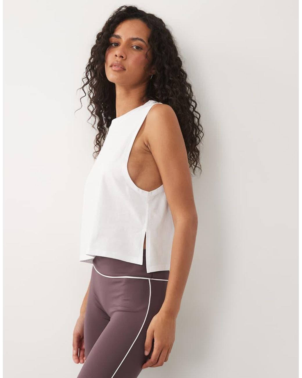 4505 Black Drop Armhole Cropped Cotton Vest With Quick Dry Finish