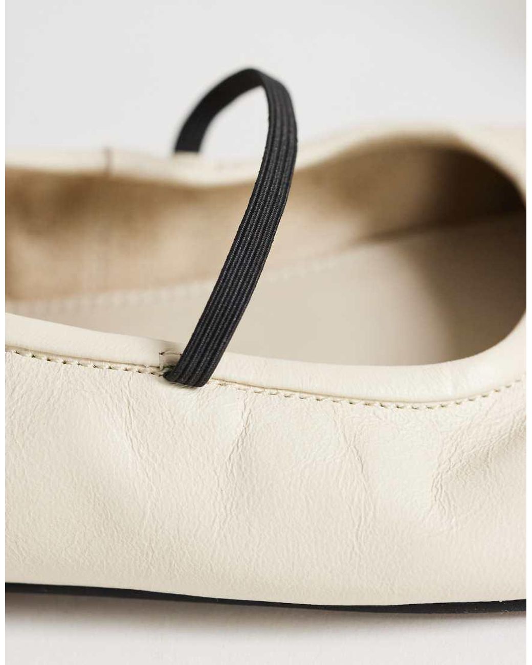 TOPSHOP White Bella Leather Round Toe Ballet Flat