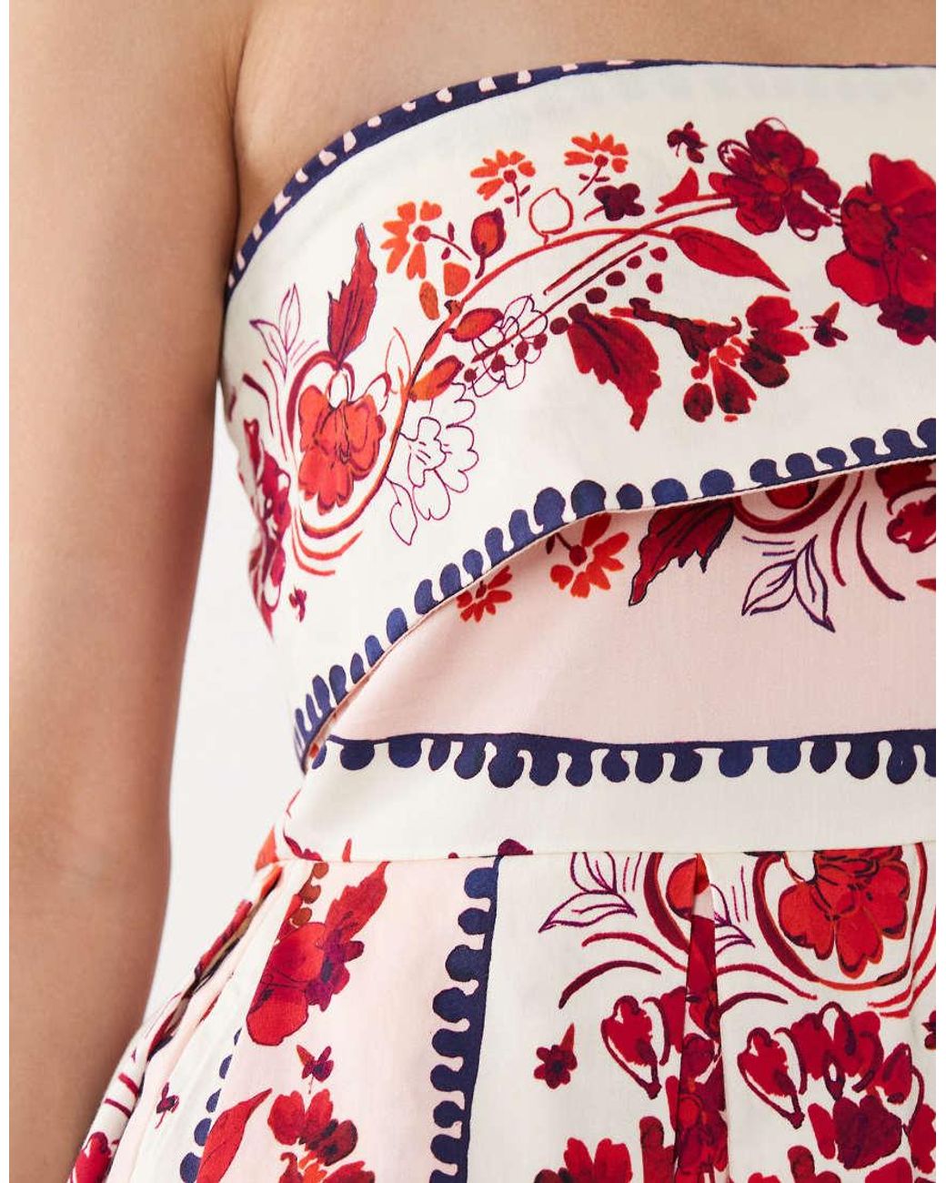 Hope & Ivy White Strapless Bandeau Contrast Floral Panel Midi Dress