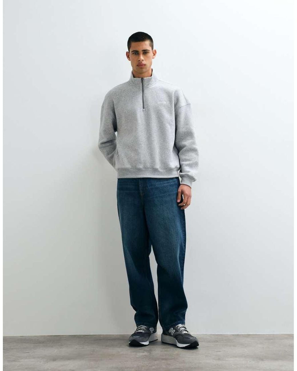 Hollister Gray 1/4 Zip Sweatshirt With Minimal Logo for men