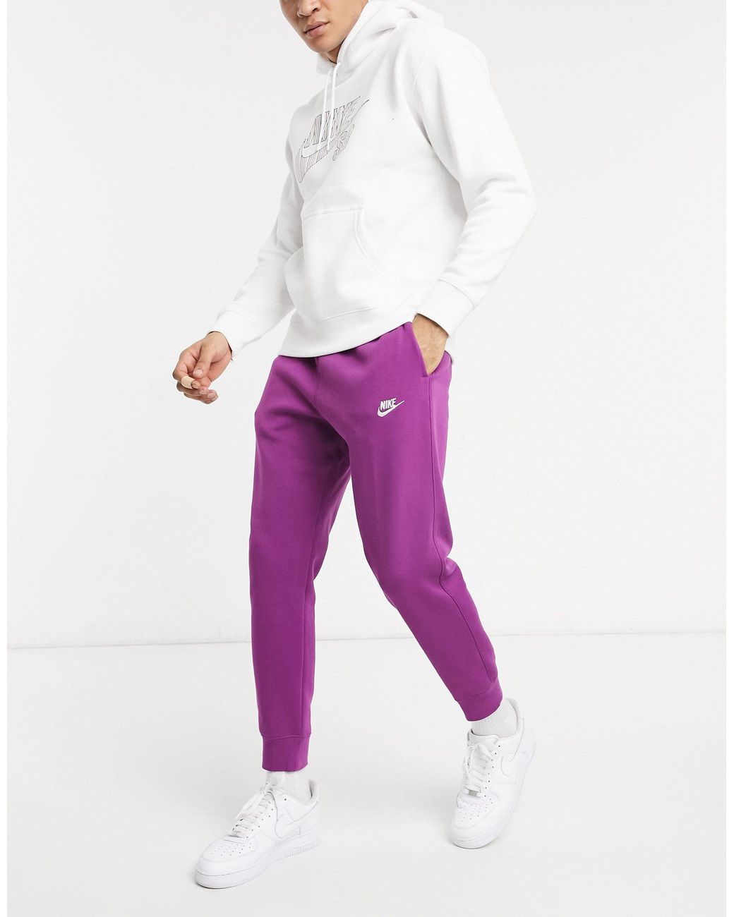 Joggers s con bajos ajustados Nike de hombre de color Morado Lyst