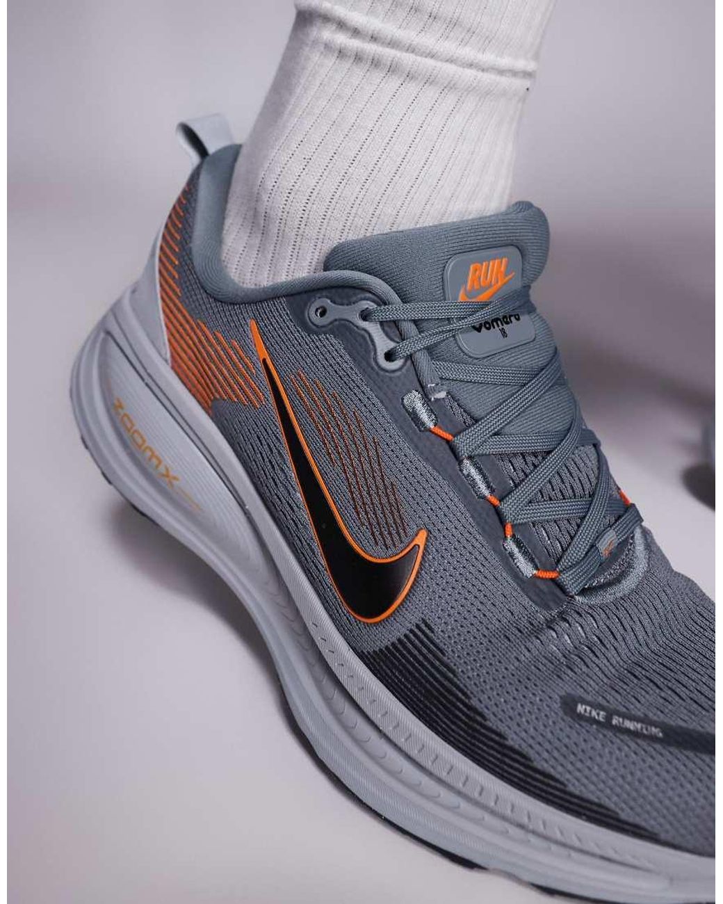 Nike Gray Vomero 18 Trainers for men