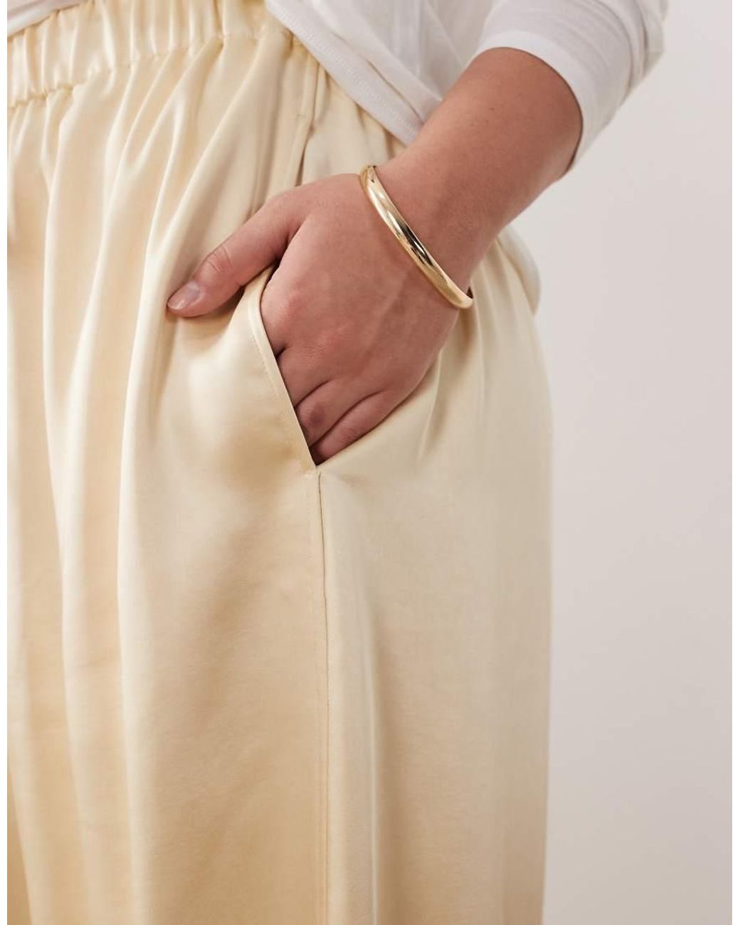 ARRANGE Natural Curve Satin Wide Leg Trouser