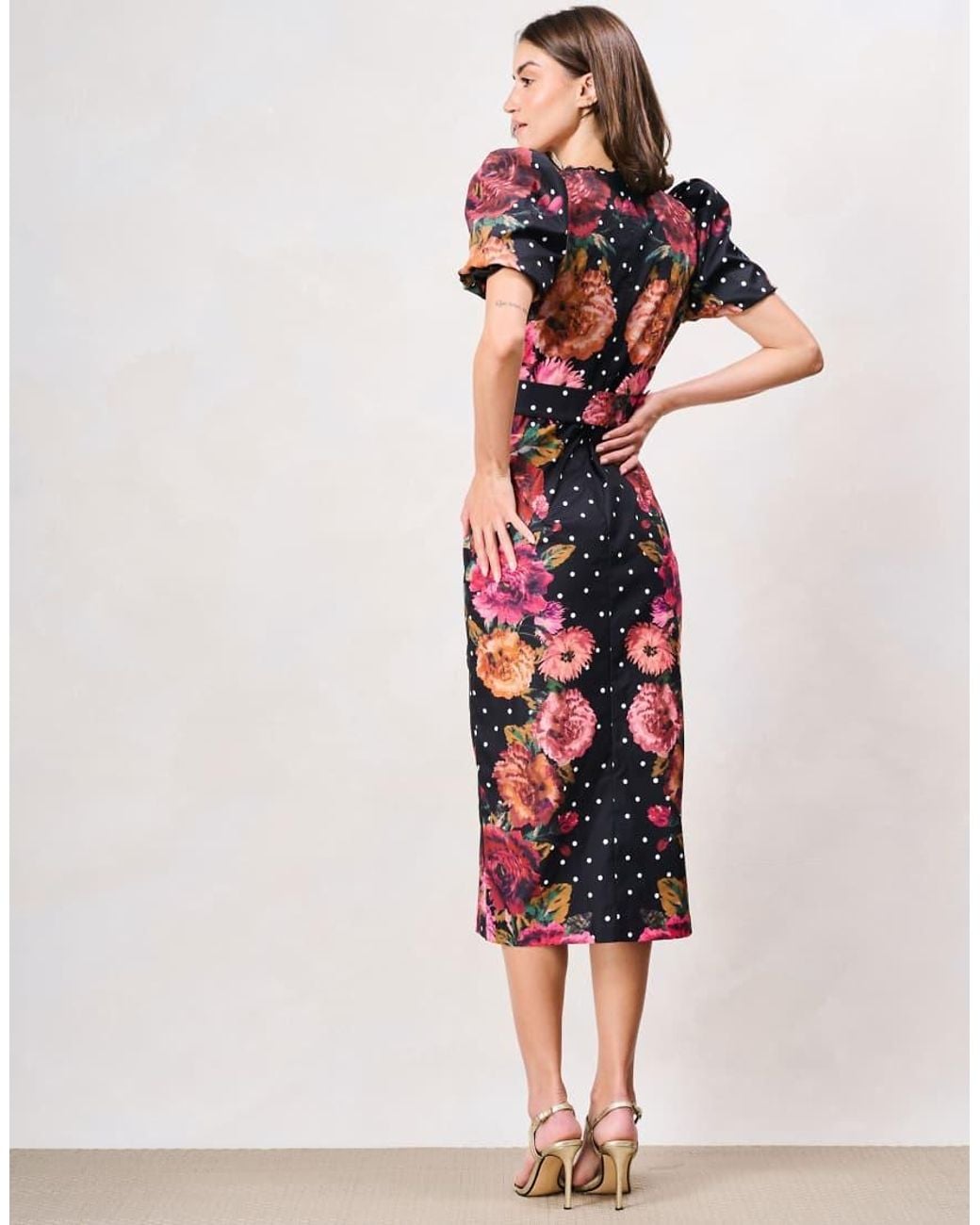 Hope & Ivy Pink The Rinna Puff Sleeve Sweetheart Neckline Pencil Dress