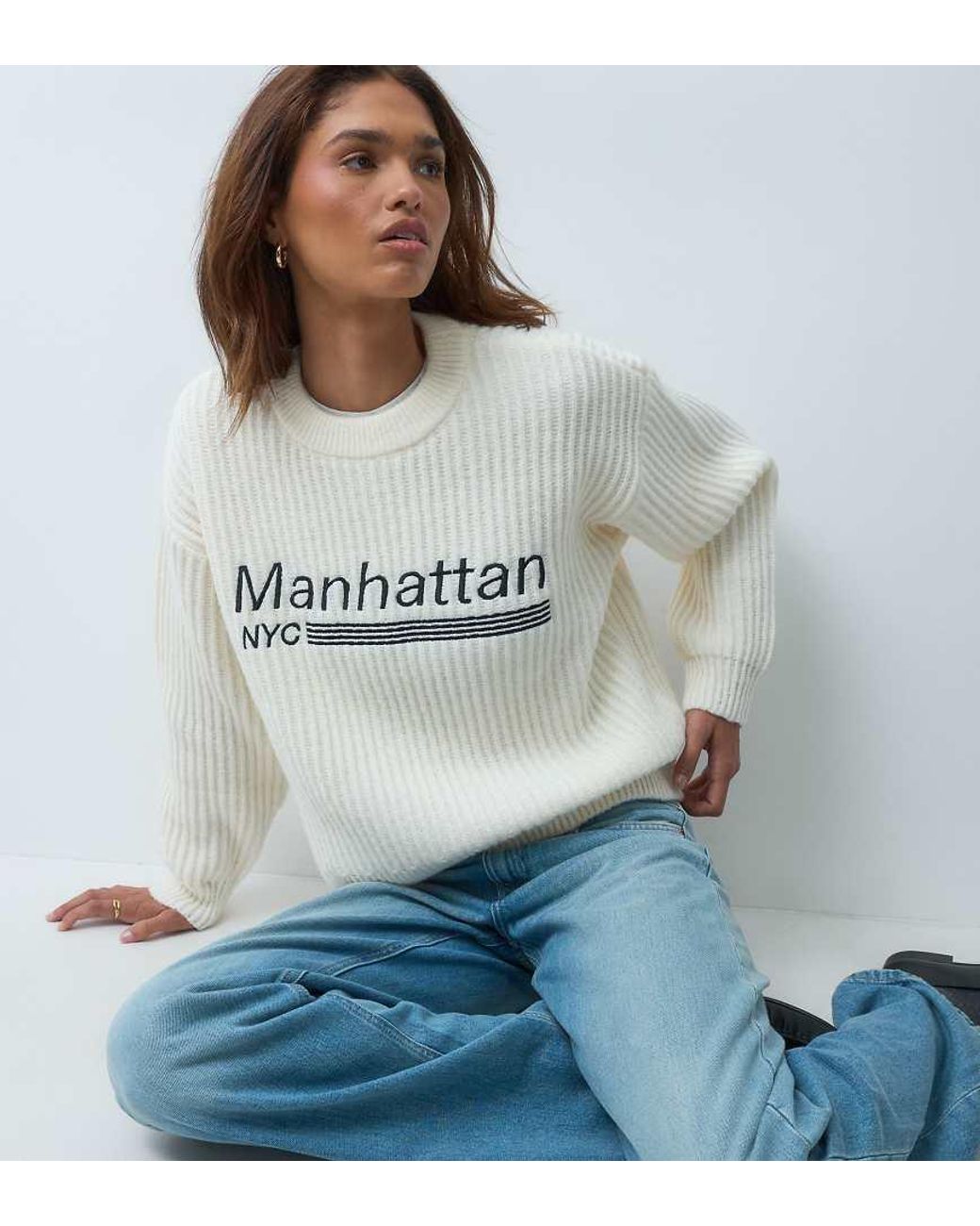 The Frolic Gray Exclusive 'manhattan Nyc' Logo Chunky Knit Sweater