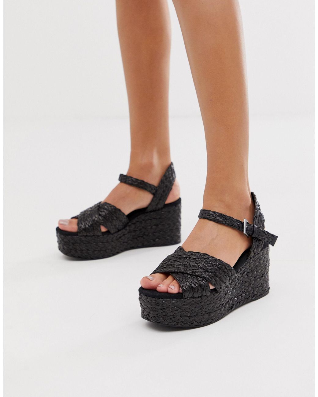 Sandalias de color Negro | Lyst
