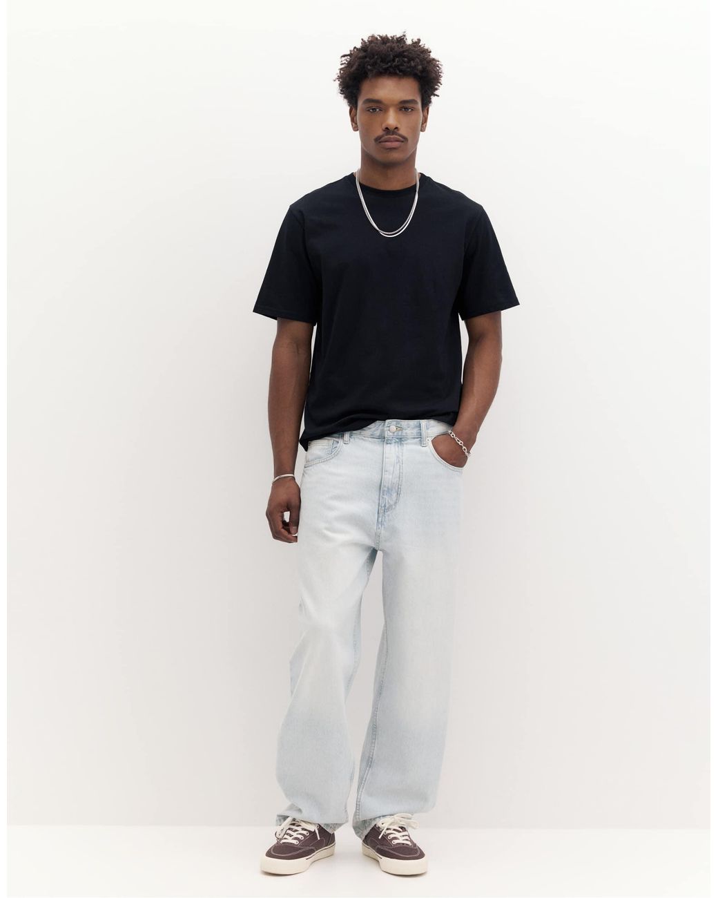 Pull&Bear – kurzärmliges basic-t-shirt aus baumwolle in Black für Herren