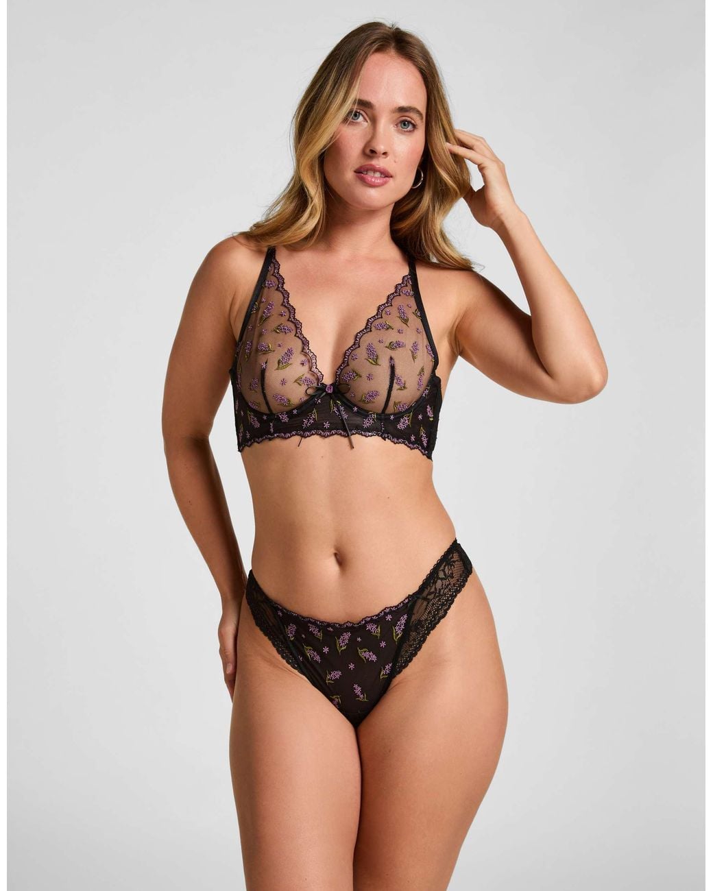 String iris Hunkemöller en coloris Brown