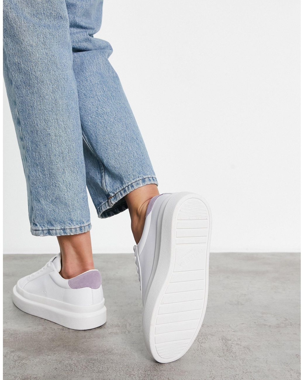 Pull&Bear Flatform Sneakers With Black Back Tab in White