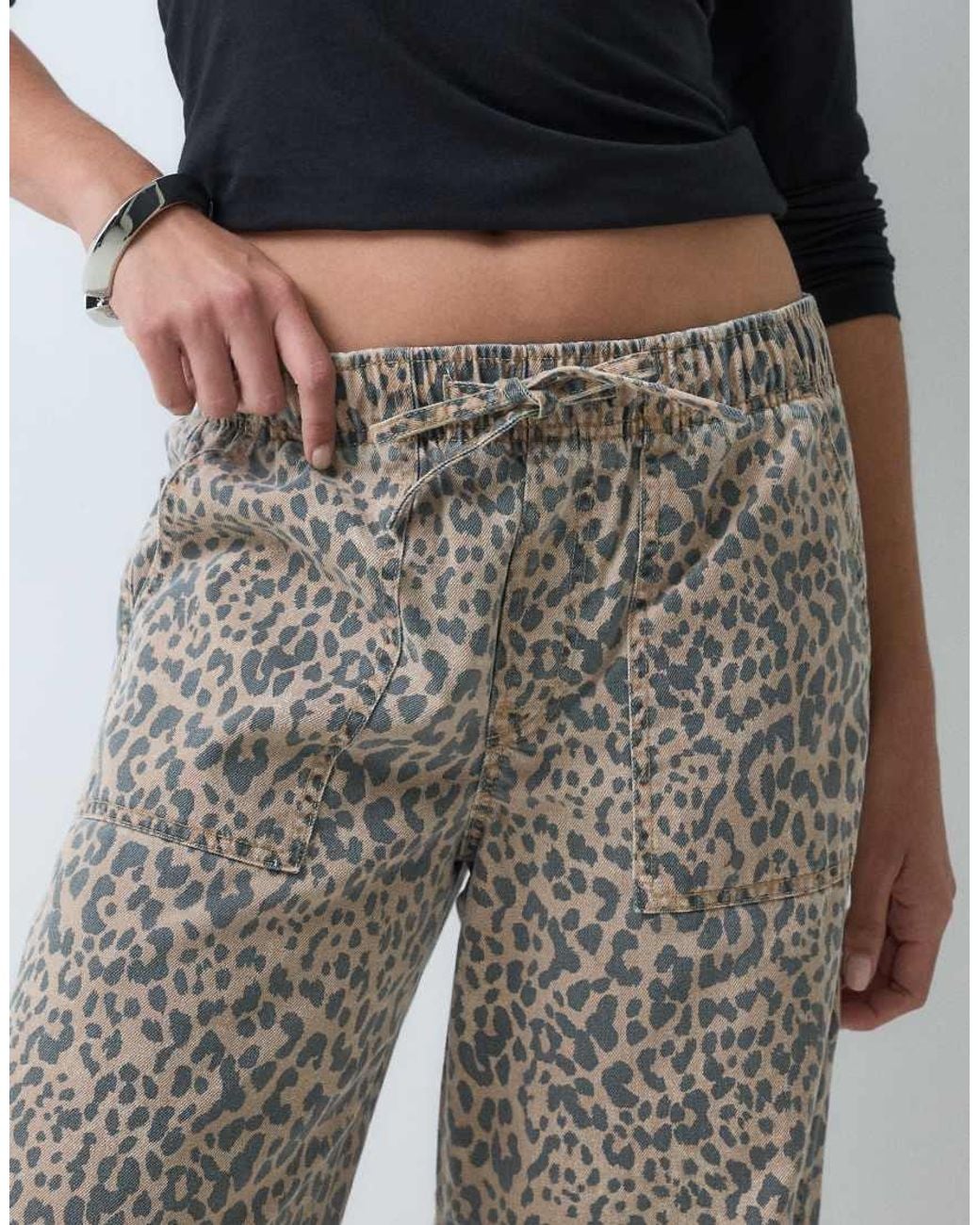 Gap Gray Pull On Leopard Print Jeans