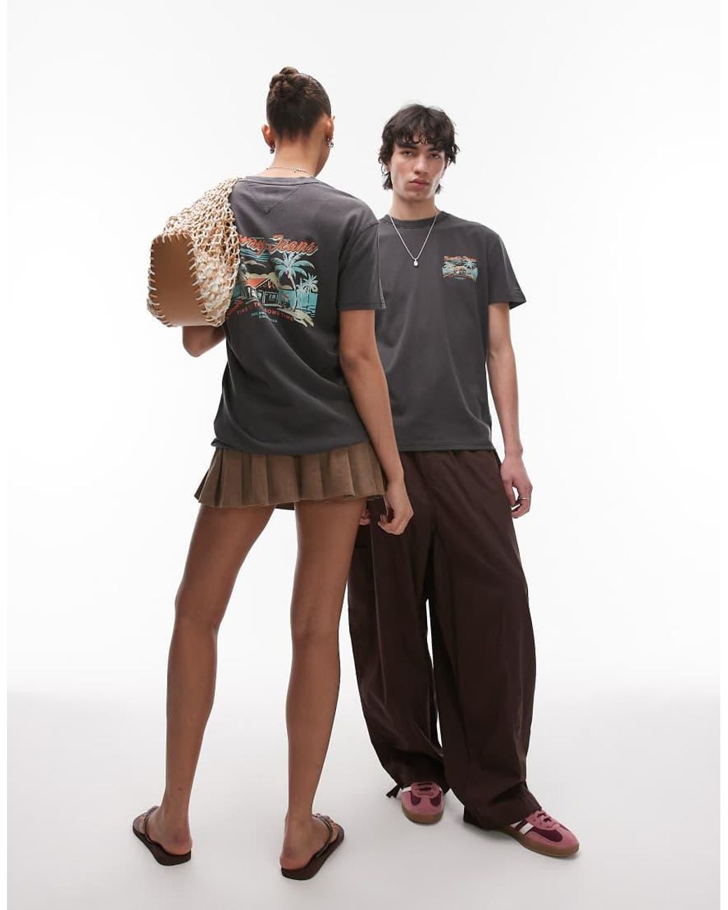 Tommy Hilfiger Black Unisex Tropical Backprint T-shirt