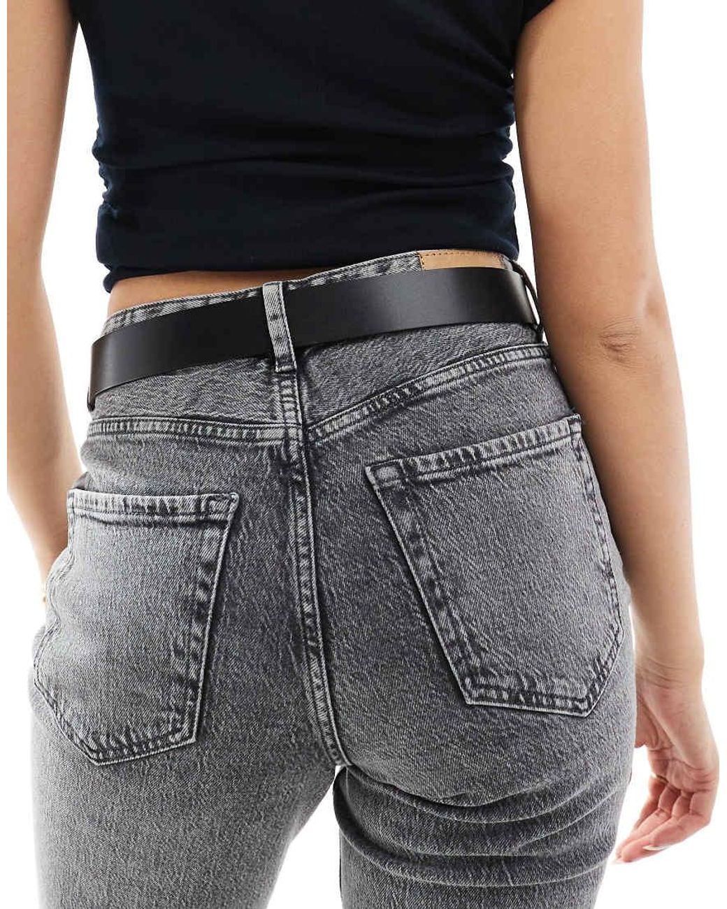 Pieces Gray Leather Belt With Round Buckle