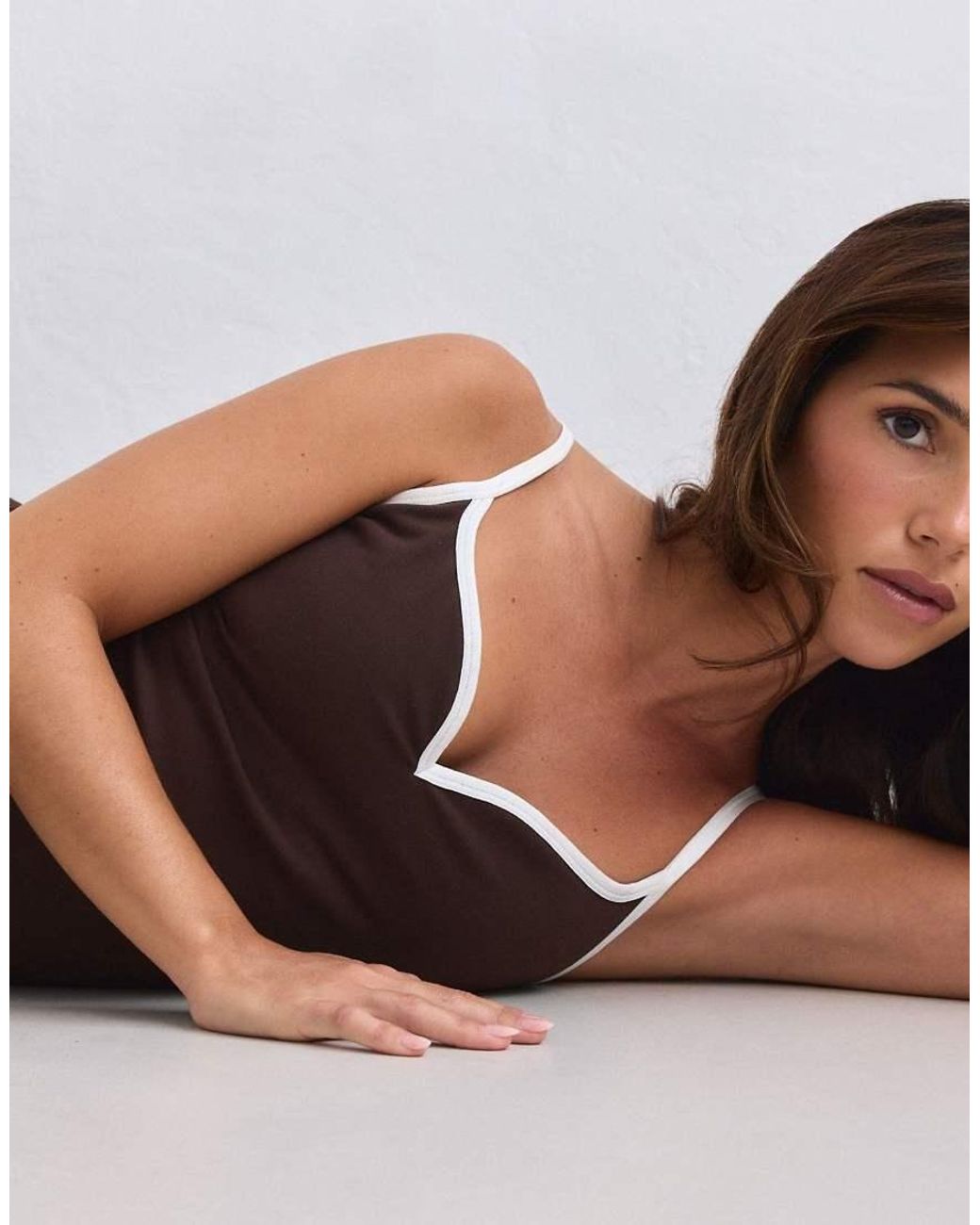 Aim'n Brown Chocolate Sense Contour Singlet
