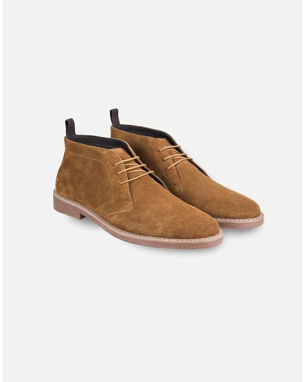 Thomas Crick White Arizona Leather Chukka Boots for men