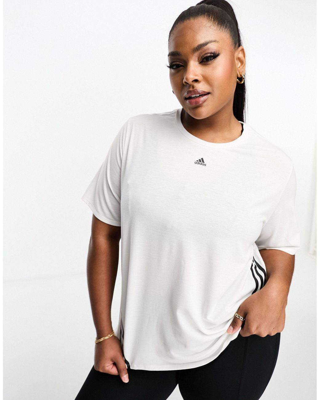Adidas training plus - t-shirt bianca con pannello con 3 strisce e logo di  adidas Originals in Bianco | Lyst