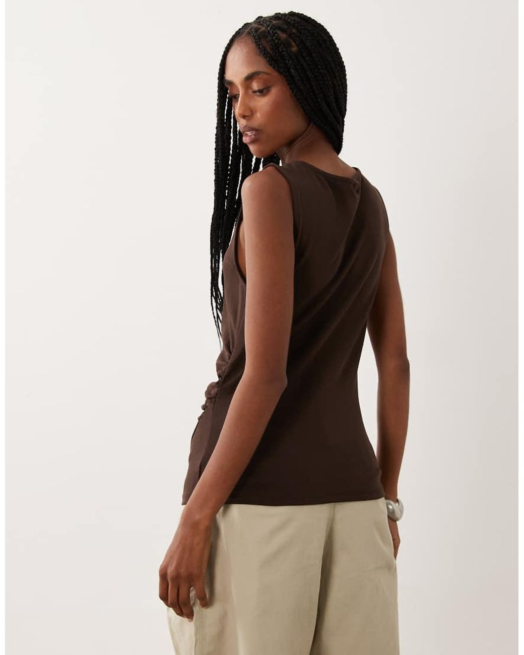Jdy Brown Asymmetric Hem Top