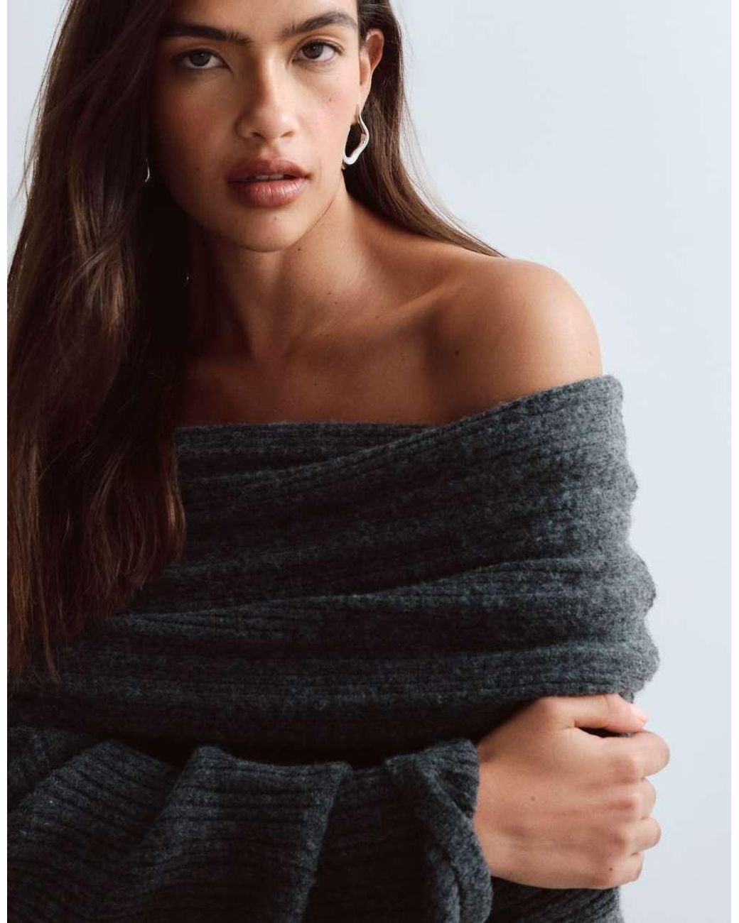 ARRANGE Gray Chunky Rib Knitted Off Shoulder Long Sleeve Jumper