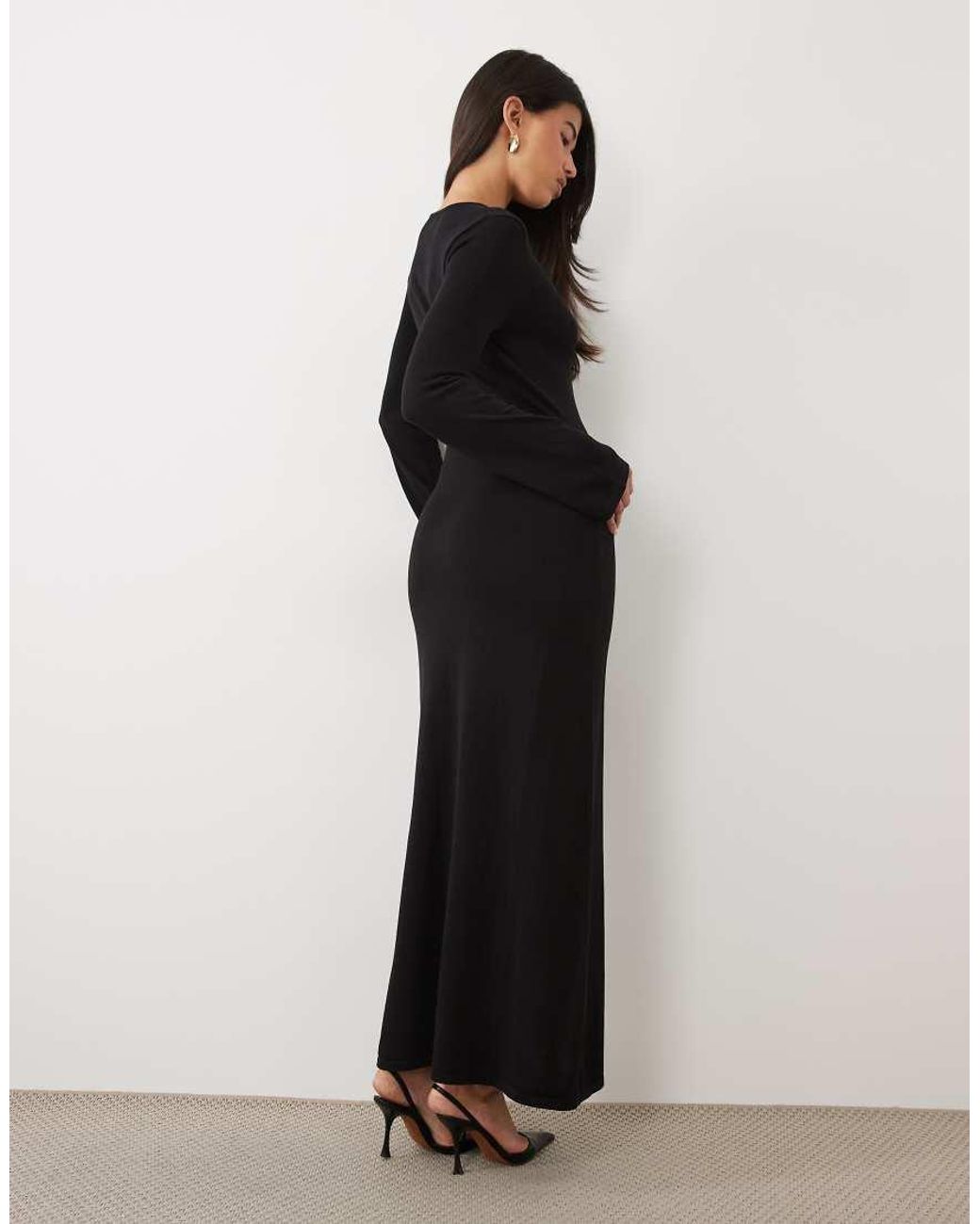 Pretty Lavish Black Knitted Keyhole Detail Long Sleeve Maxi Dress