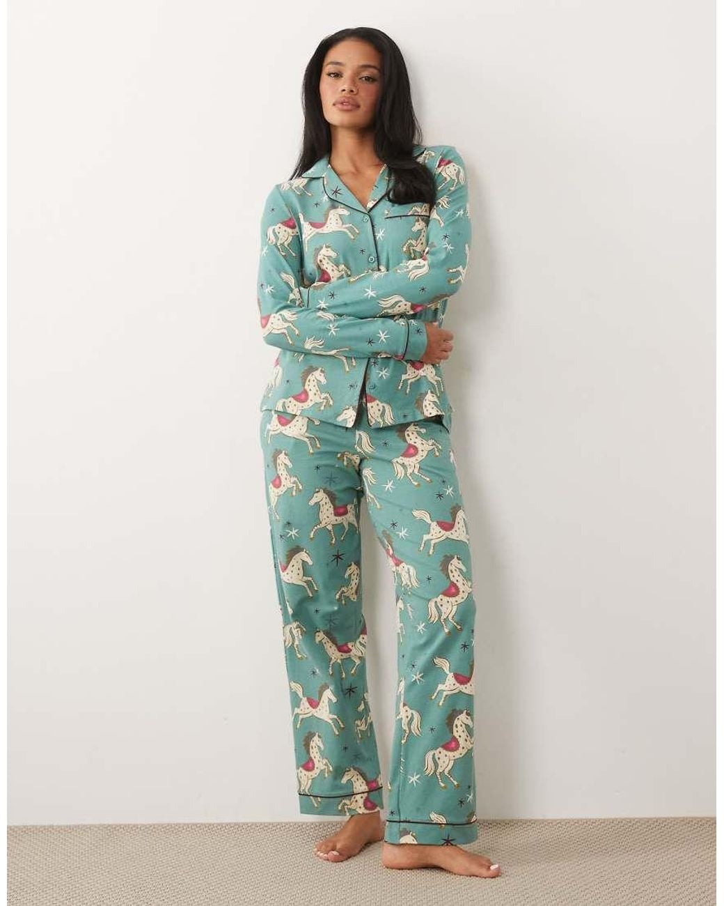 Chelsea Peers Green Long Button Up Pyjama Set