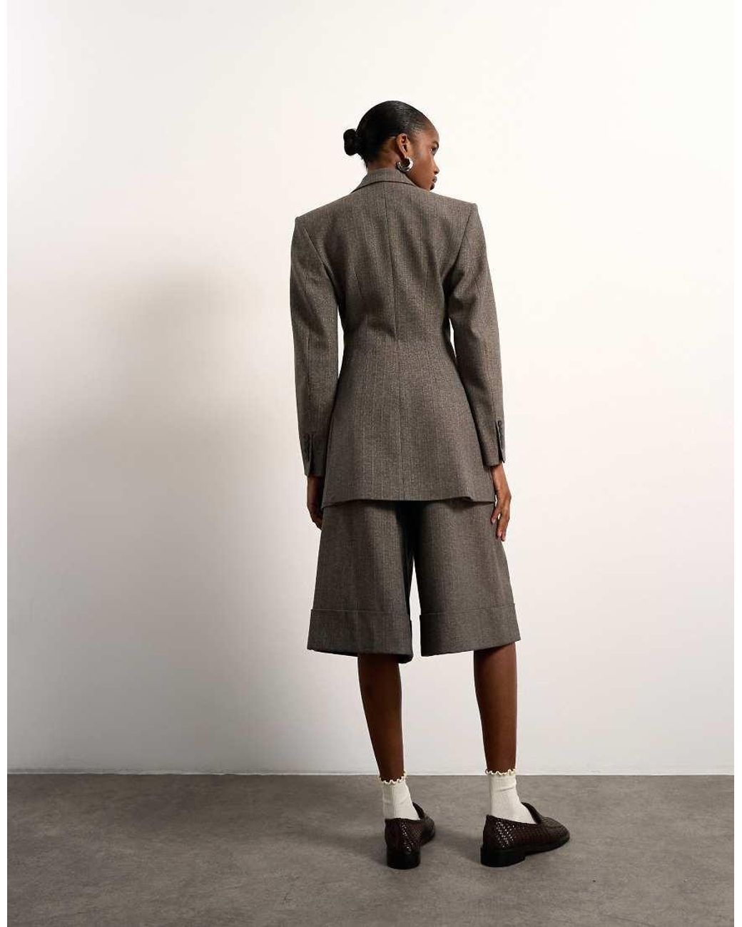 TOPSHOP Brown Tolu Coker X Tailored Longline Short