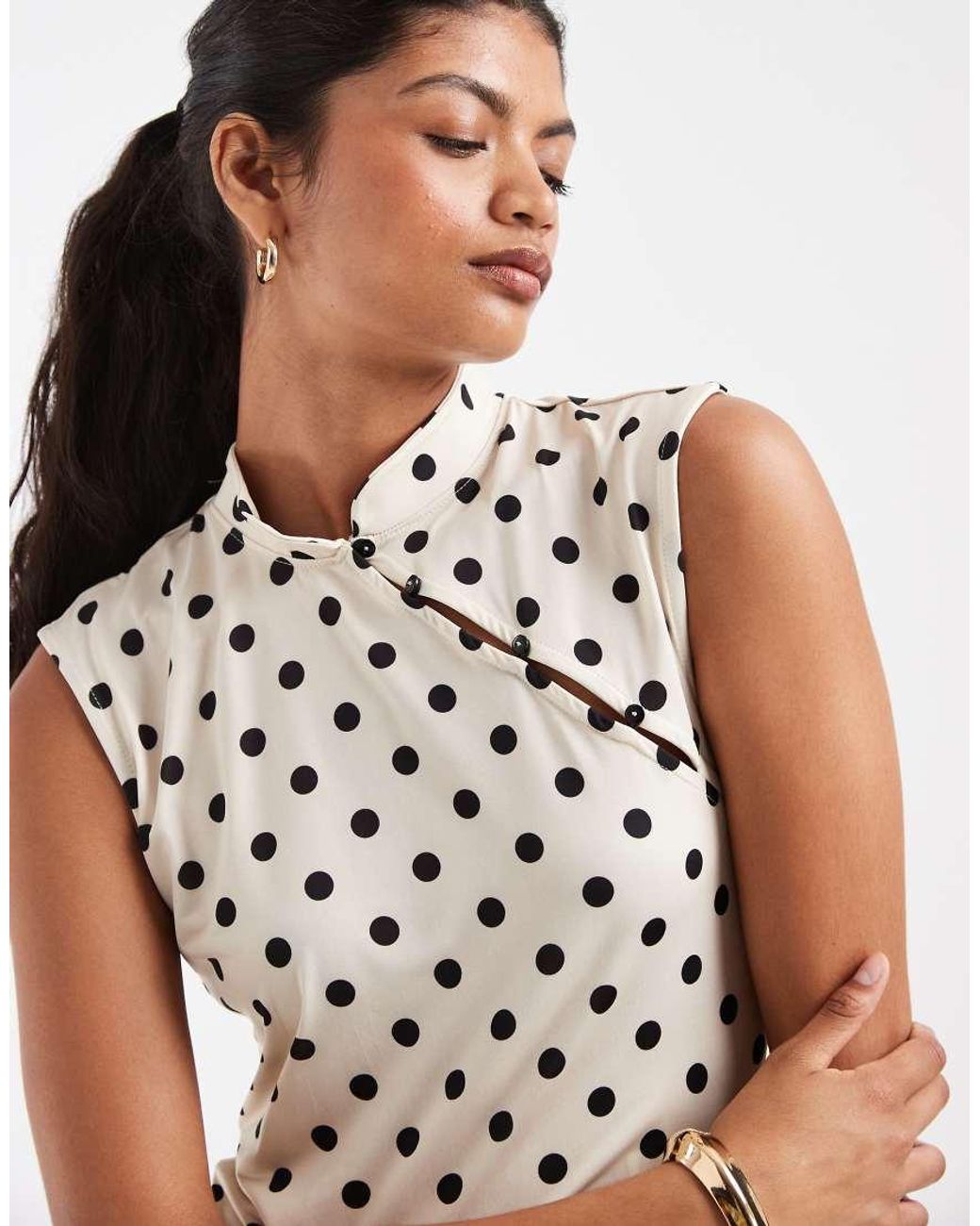 Pieces White Asymmetric Button Jersey Top