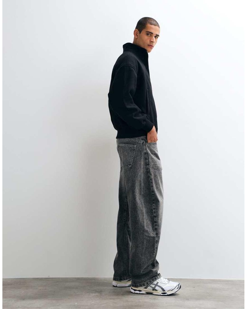 Bershka Blue Twisted Fit Jeans for men