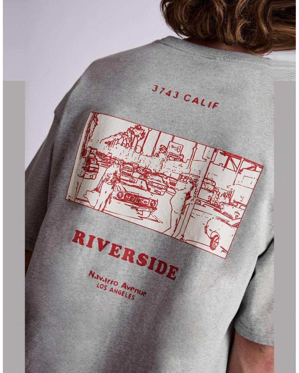 Pull&Bear Gray Relaxed Fit T-shirt With Raised Graphic for men
