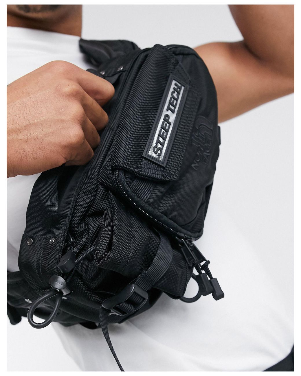 一つ買って一つ進呈 supreme TNF Steep Tech Waist Bag Brown新品 ...