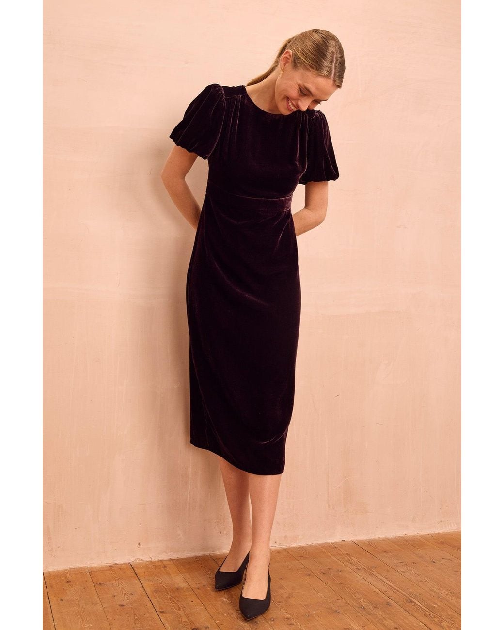 Aspiga Black Ladies Dulcie Velvet Puff Sleeve Dress Winter Wedding Occasion Event
