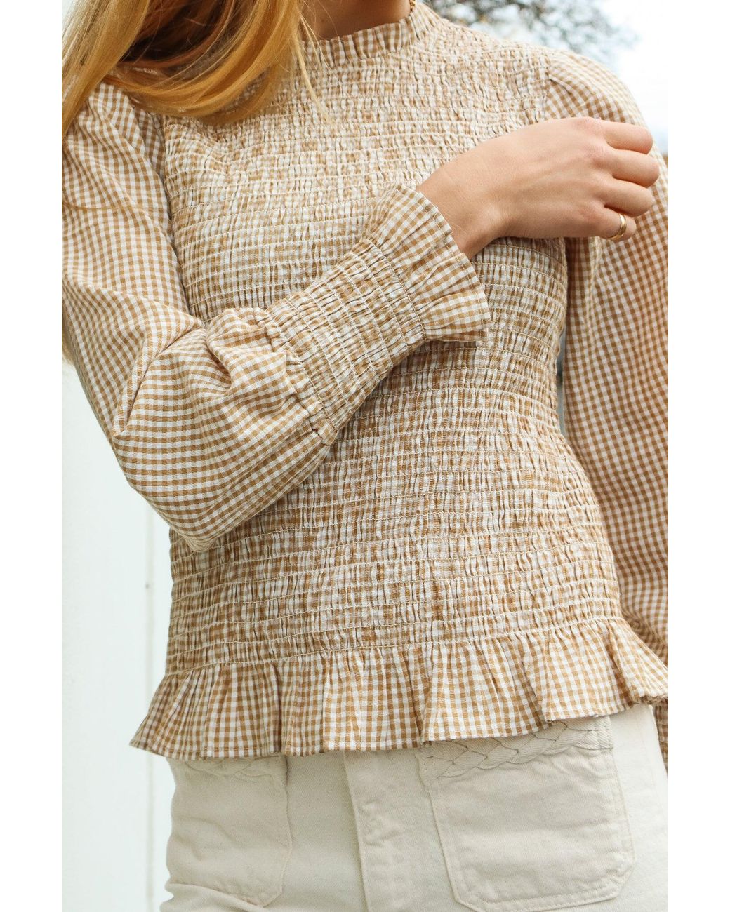 Aspiga Natural Liyana Seercucker Smocked Top