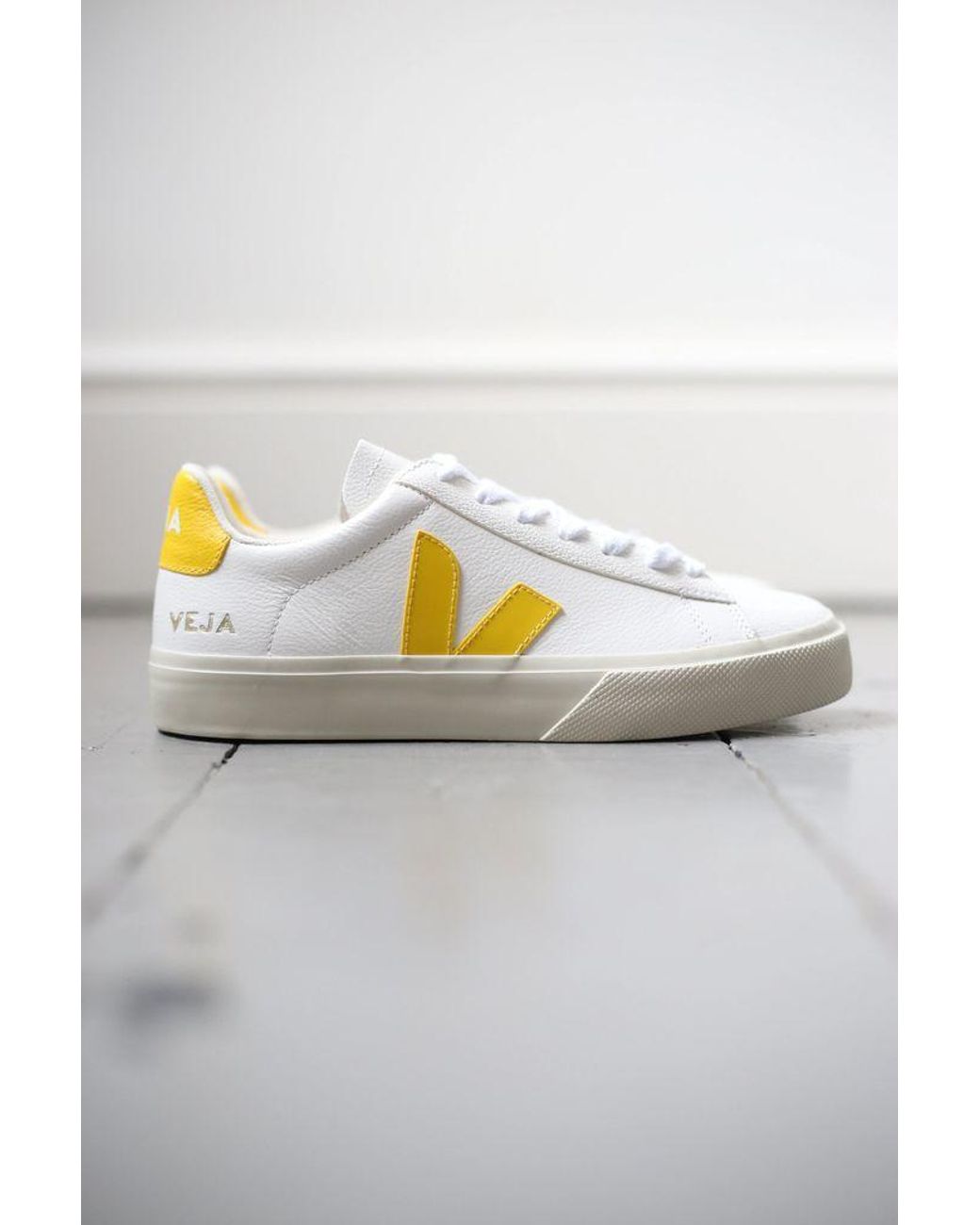 Veja Campo White & Yellow Leather Sneakers | Lyst