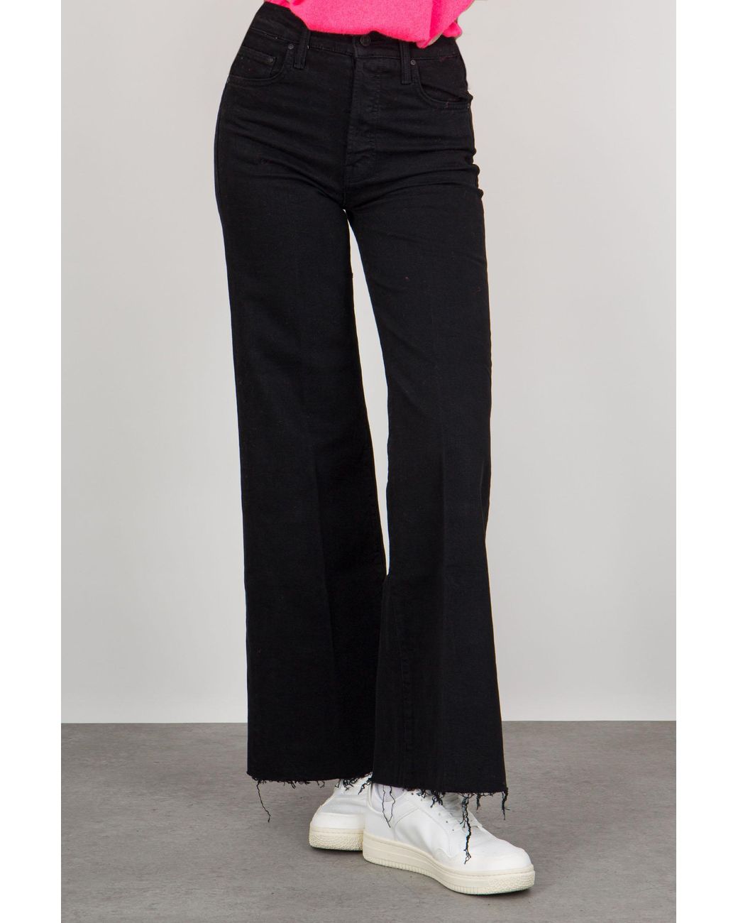 Mother Jeans The Tomcat Roller Fray in Black | Lyst