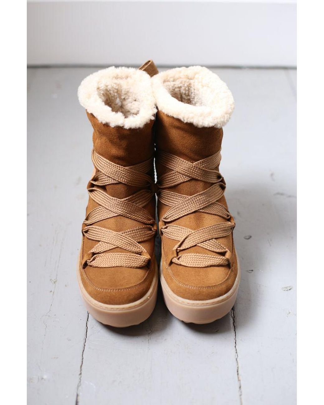 chloe snow boots