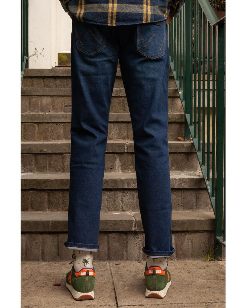 wrangler water resistant jeans