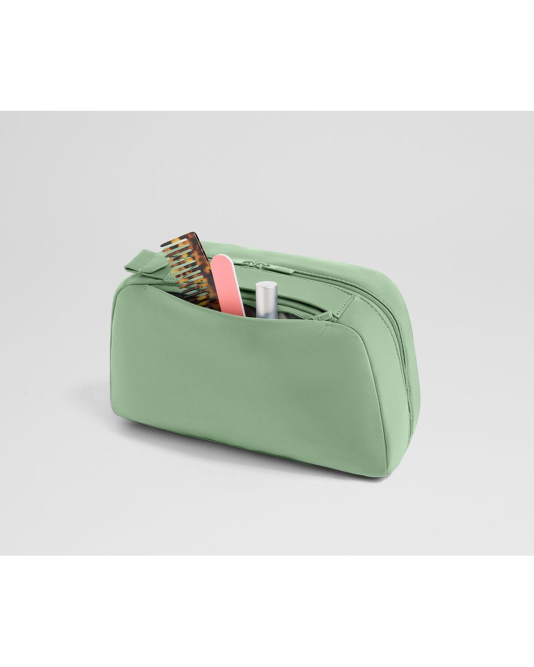 Away Travel Green Large Toiletry Bag