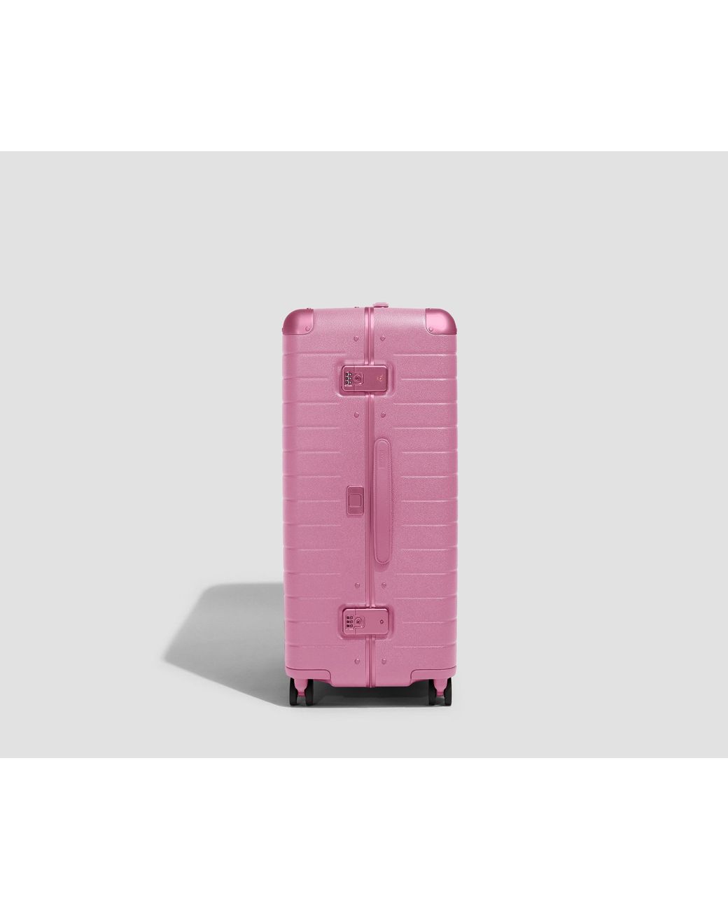 Away Travel Pink The Aluminum Edge Large