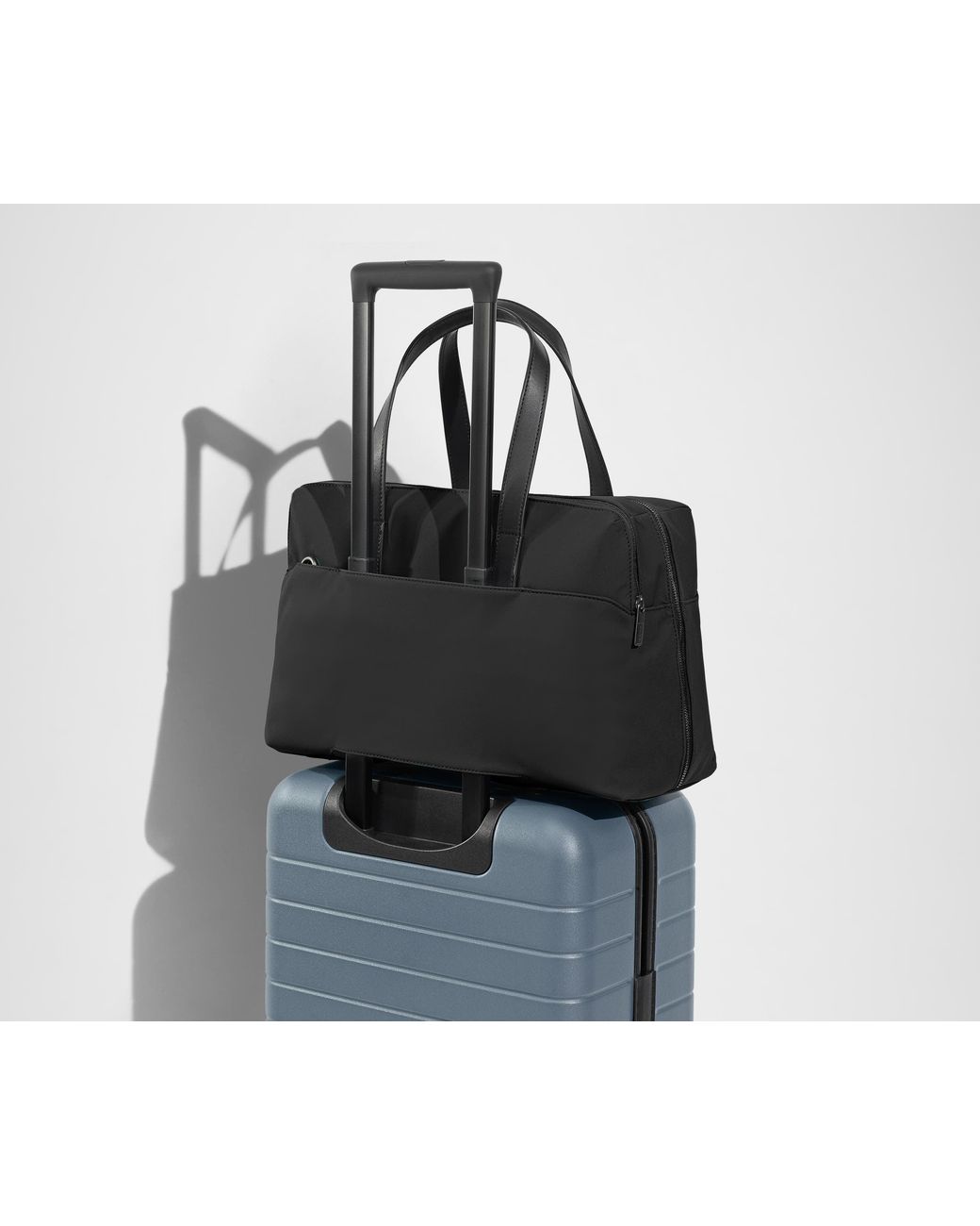 Away Travel Black The Everywhere Bag