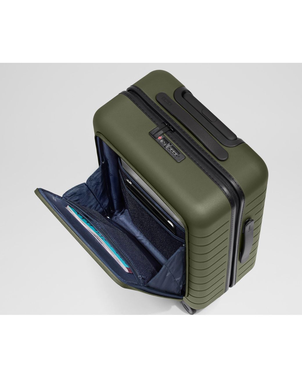 Away Travel Green The Executive