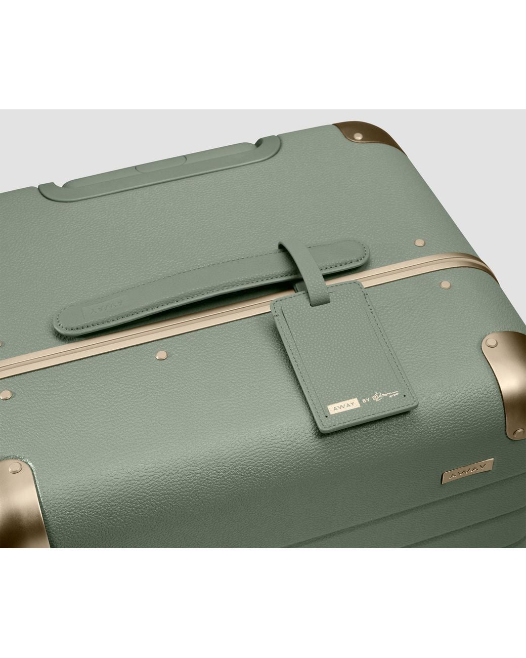 Away Travel Green The Aluminum Edge Trunk