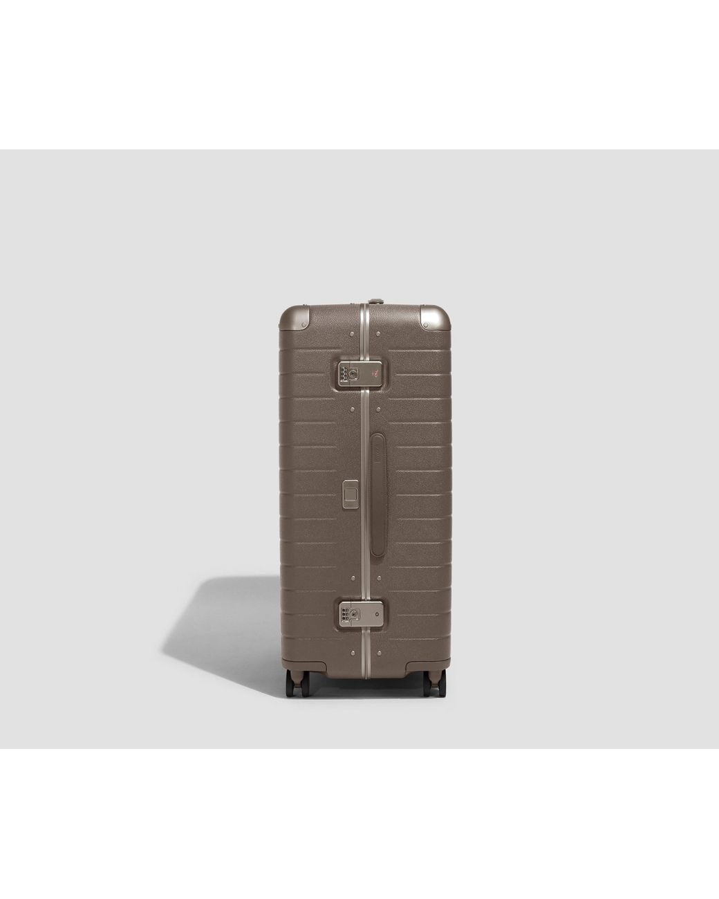 Away Travel Brown The Aluminum Edge Large