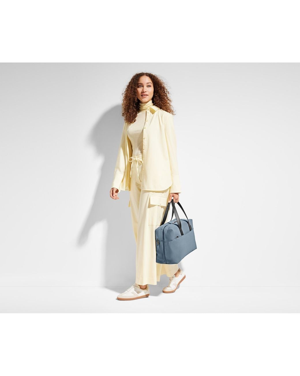 Away Travel Black The Everywhere Bag