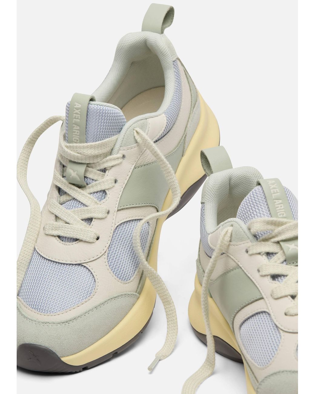 Axel Arigato Black Flair Runner