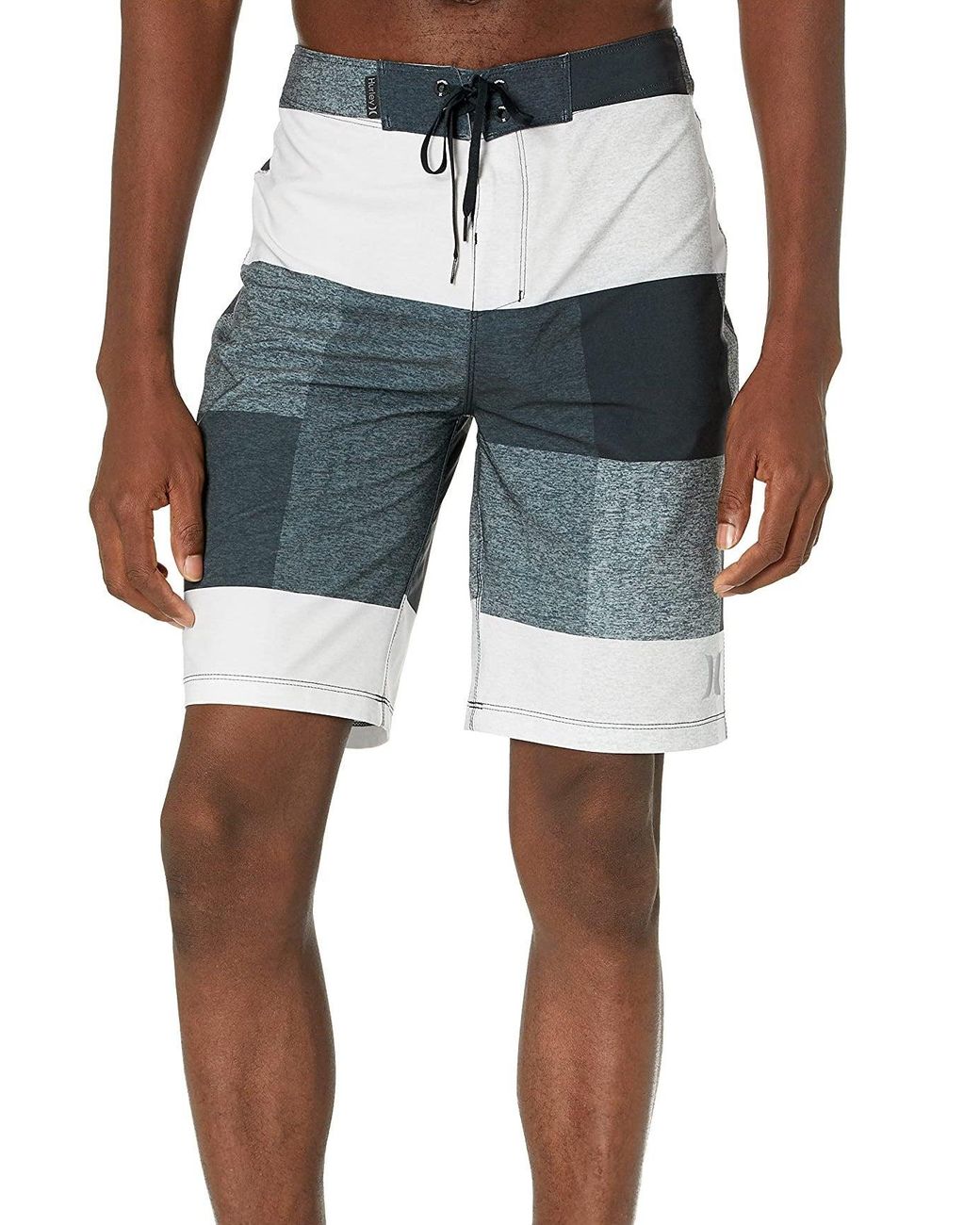 29 Colorblock Zip Pocket Board Shorts 