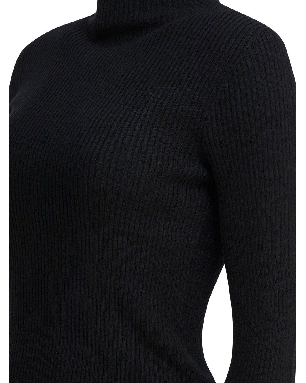 R2W Black Strickwaren